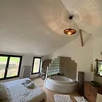 Hameau Fleuri فندق مبيت وإفطار