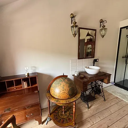 Hameau Fleuri 住宿加早餐酒店