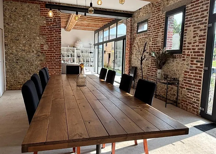 Hameau Fleuri Bed & Breakfast